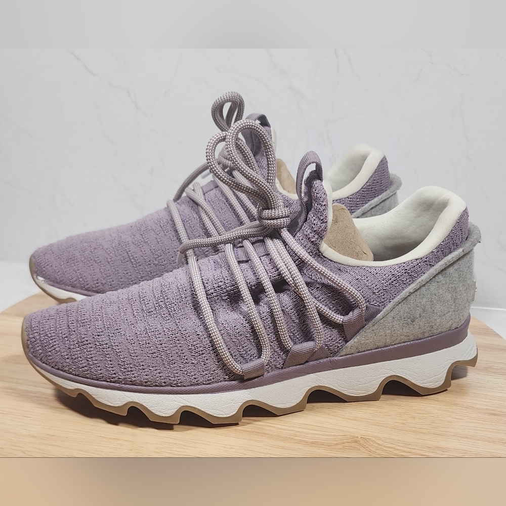 Sorel Kinetic Lace Sneakers Women Sz 9.5 Lavender Purple Gray Knit Low Top
